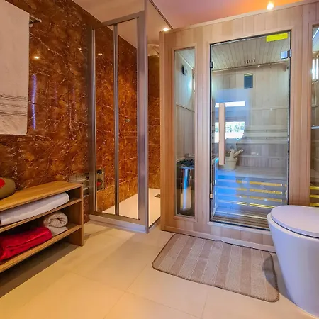 4 Bedrooms With Private Pool Enclosed Garden And Wifi At 3 Km Away From The Villa Alcabideche